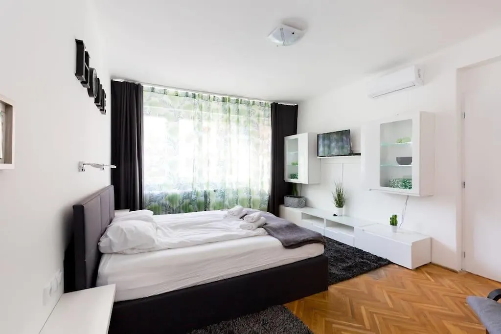 Rumbach 22 Center Apartment With Ac Boedapest