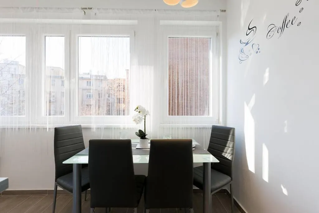 Rumbach 22 Center Apartment With Ac Boedapest Hongarije